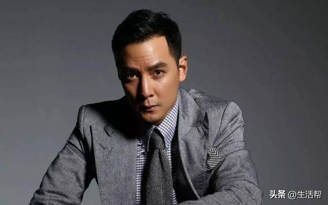 12年前我曾告诉UFC老板需要培养一位中国冠军AG真人平台吴彦祖晒被张伟丽锁喉照祝贺其获奖：(图4)